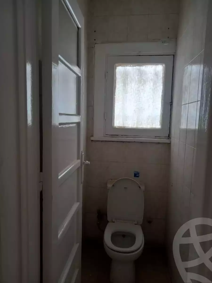 https://aqarmap.com.eg/en/listing/4036521-for-rent-cairo-downtown-abdeen-mohammed-farid-st