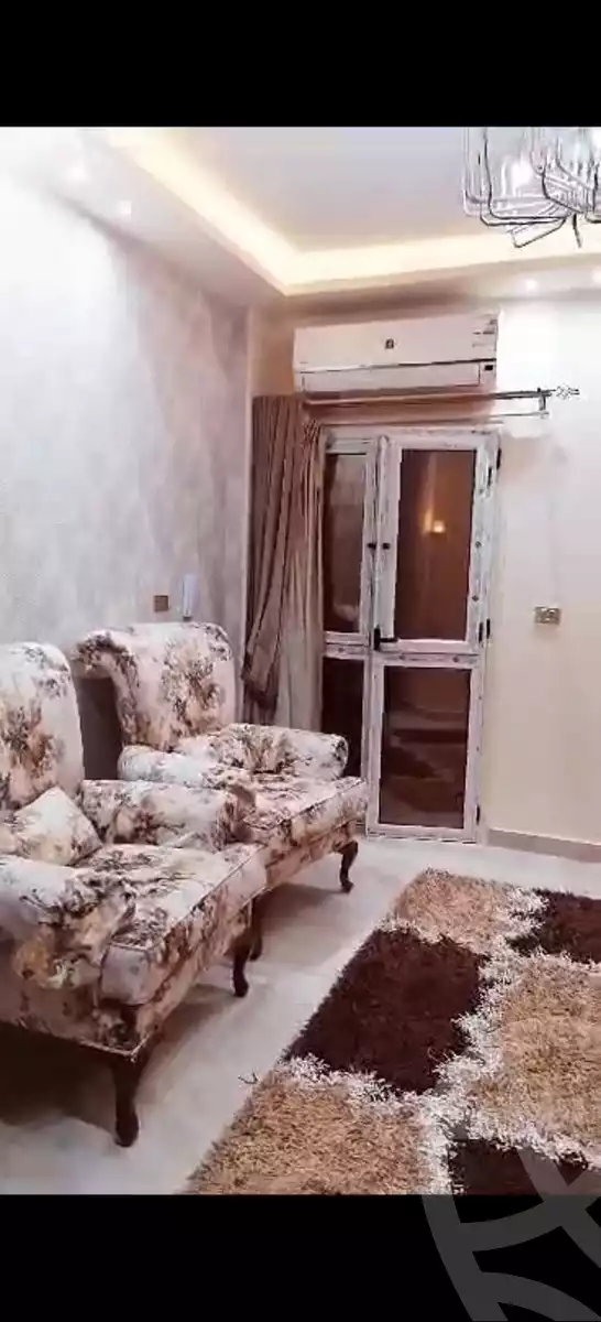 https://aqarmap.com.eg/en/listing/4036564-for-sale-cairo-mokattam-compounds-kmbwnd-jwldn-jyts