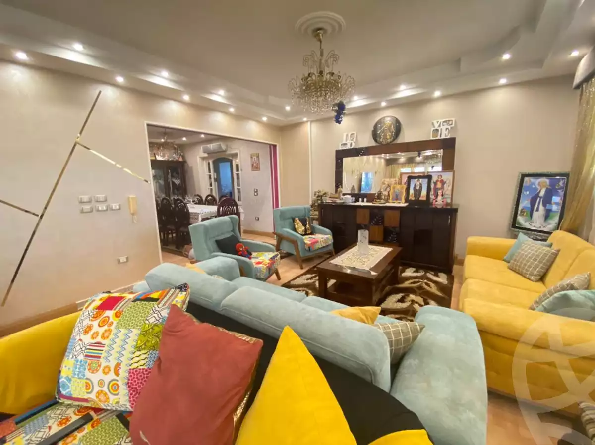 https://aqarmap.com.eg/en/listing/4040287-for-sale-cairo-el-sheikh-zayed-city-compounds-in-sheikh-zayed-zayed-2000