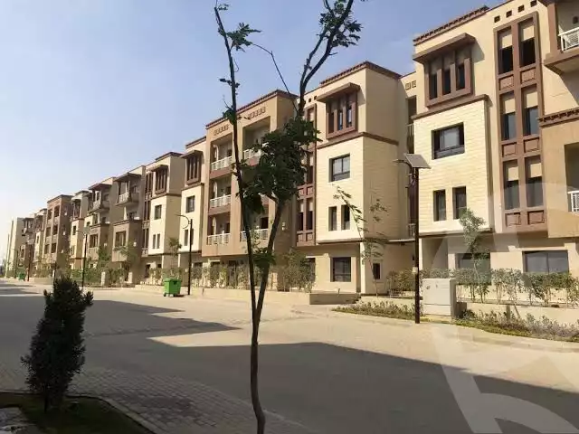 https://aqarmap.com.eg/en/listing/4043944-for-sale-cairo-6th-of-october-compound-green-5