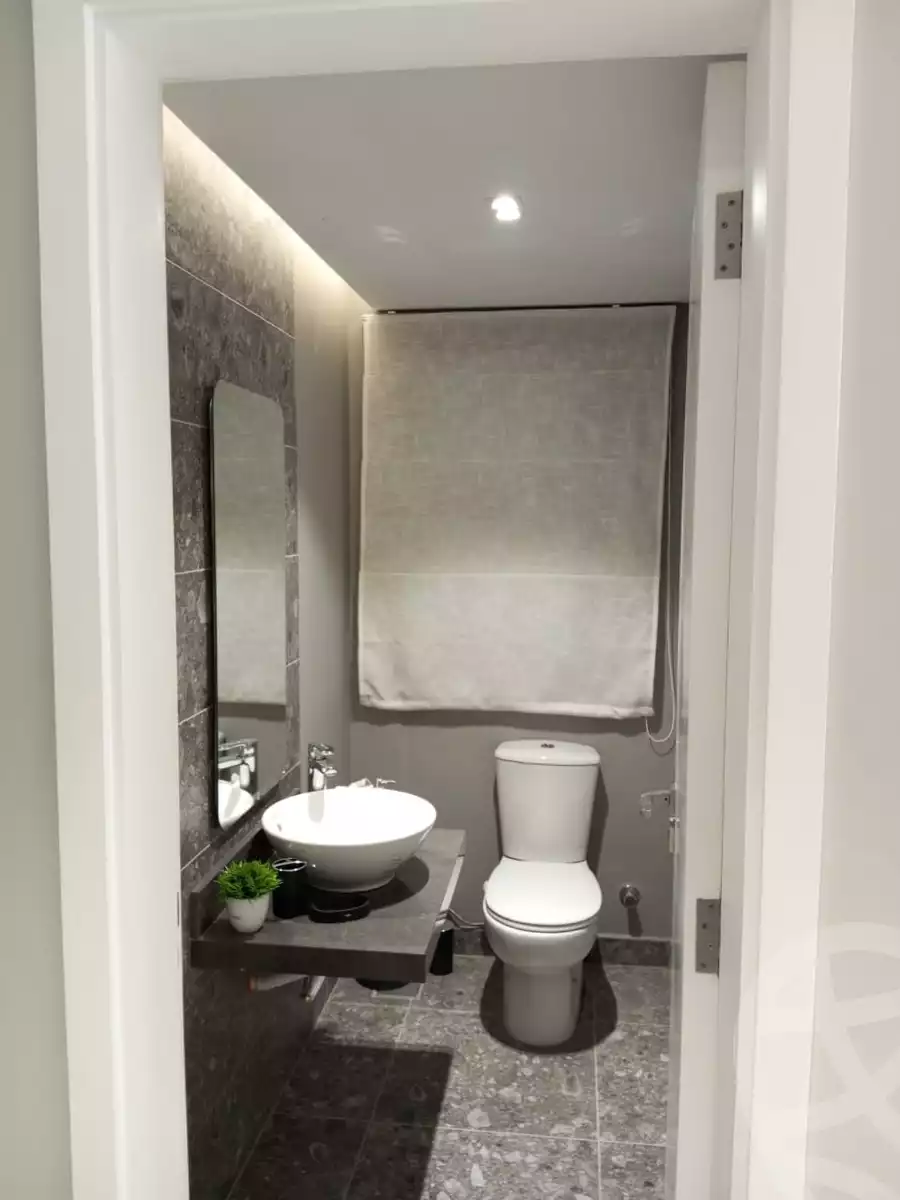 https://aqarmap.com.eg/en/listing/4045903-for-sale-cairo-el-sheikh-zayed-city-compounds-kmbwnd-fyldj-wyst-dr-llttwyr