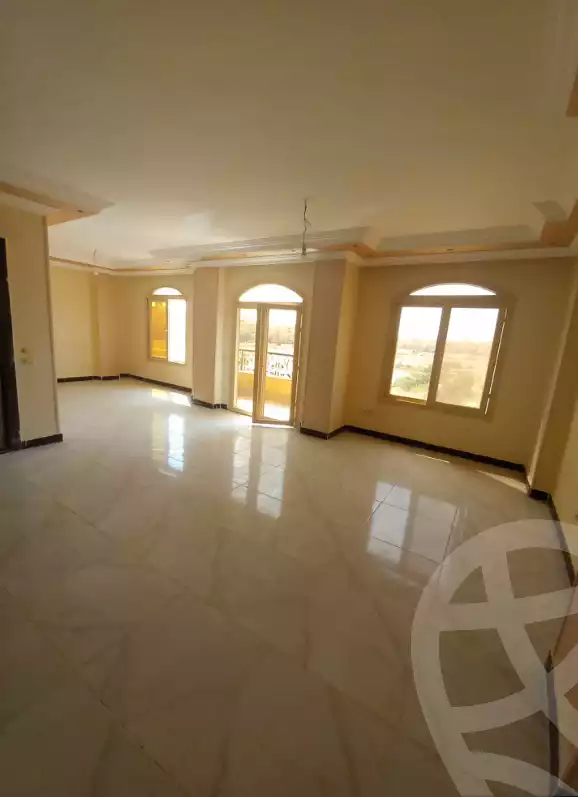 https://aqarmap.com.eg/ar/listing/4046851-for-rent-cairo-6th-of-october-el-tawsaat-el-shamalya-touristic-first-area