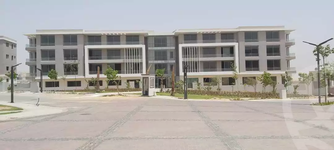 https://aqarmap.com.eg/en/listing/4047874-for-sale-cairo-alex-cairo-desert-road-kmbwnd-fy-tryq-skndry-lshrwy-joulz-compound-inertia