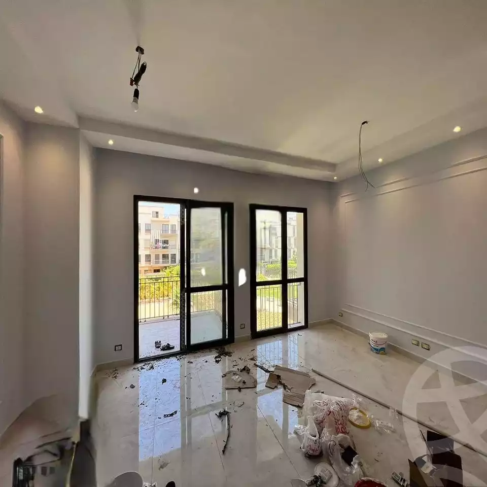 https://aqarmap.com.eg/ar/listing/4049334-for-rent-cairo-el-sheikh-zayed-city-compounds-in-sheikh-zayed-beverly-hills