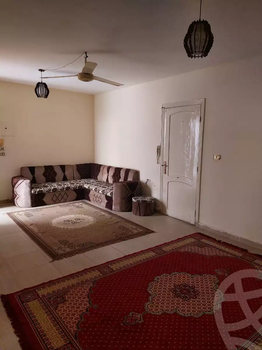 https://aqarmap.com.eg/en/listing/4050299-for-rent-cairo-al-oubour-el-hay-el-awal