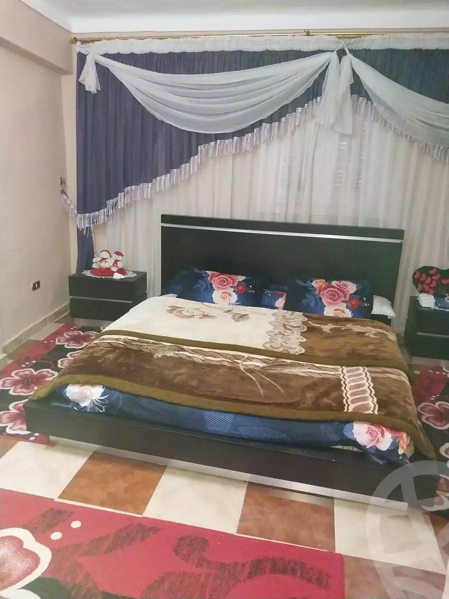 https://aqarmap.com.eg/ar/listing/4050926-for-sale-alexandria-el-asafra-shr-mlk-hfny