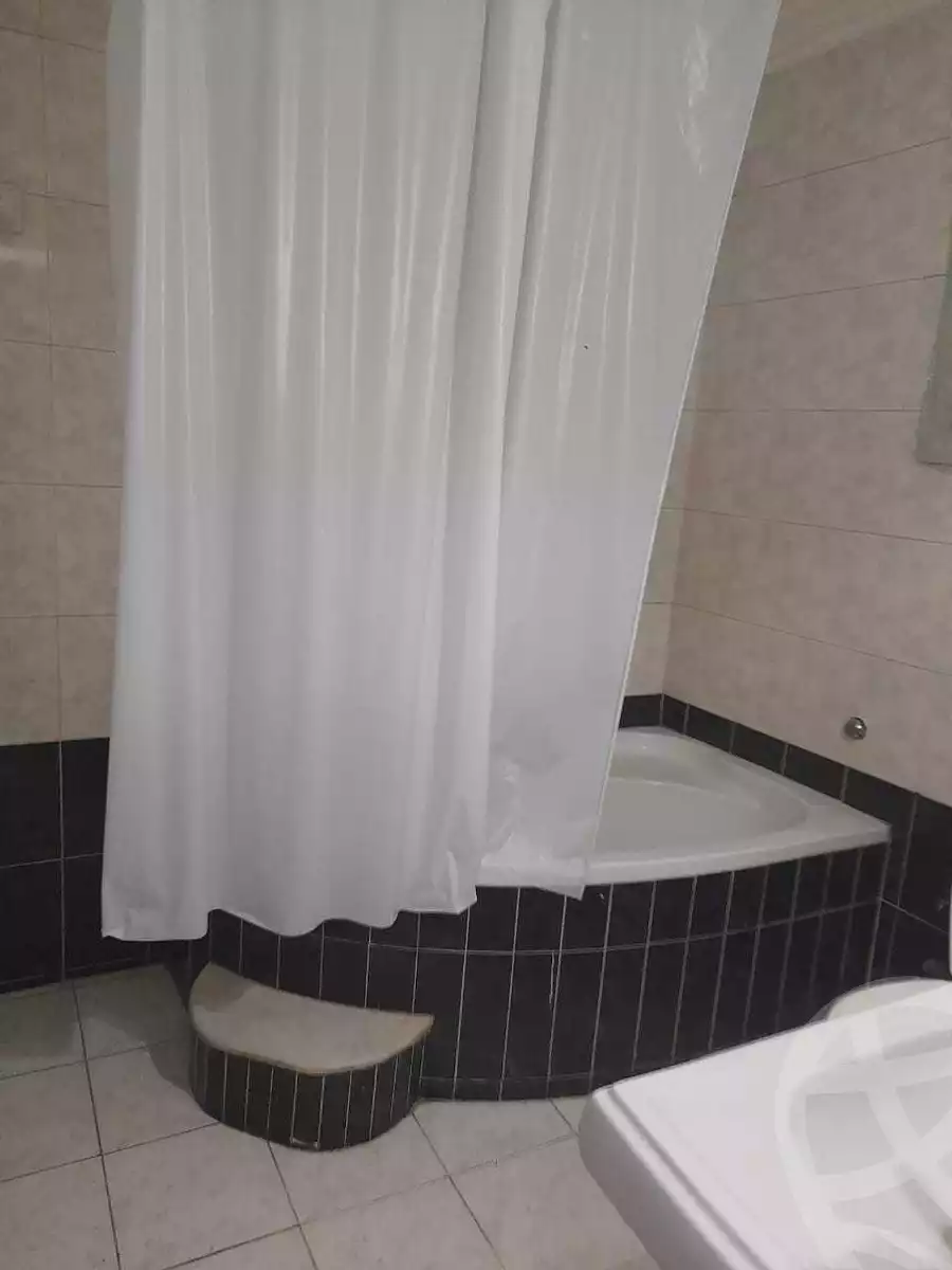 https://aqarmap.com.eg/ar/listing/3907145-for-sale-alexandria-miami-iskandar-ibrahim-st