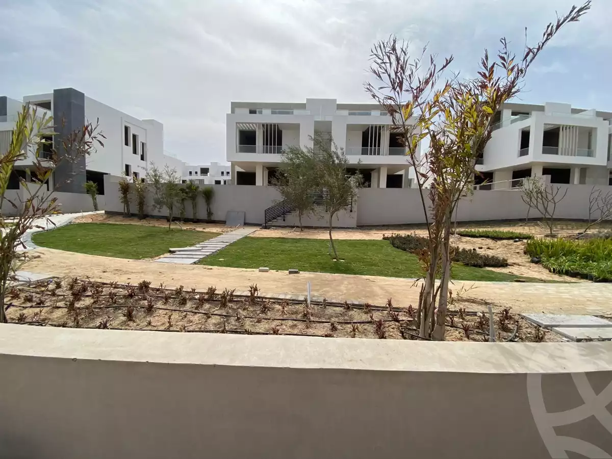 https://aqarmap.com.eg/en/listing/4055438-for-sale-cairo-alex-cairo-desert-road-kmbwnd-fy-tryq-skndry-lshrwy-joulz-compound-inertia