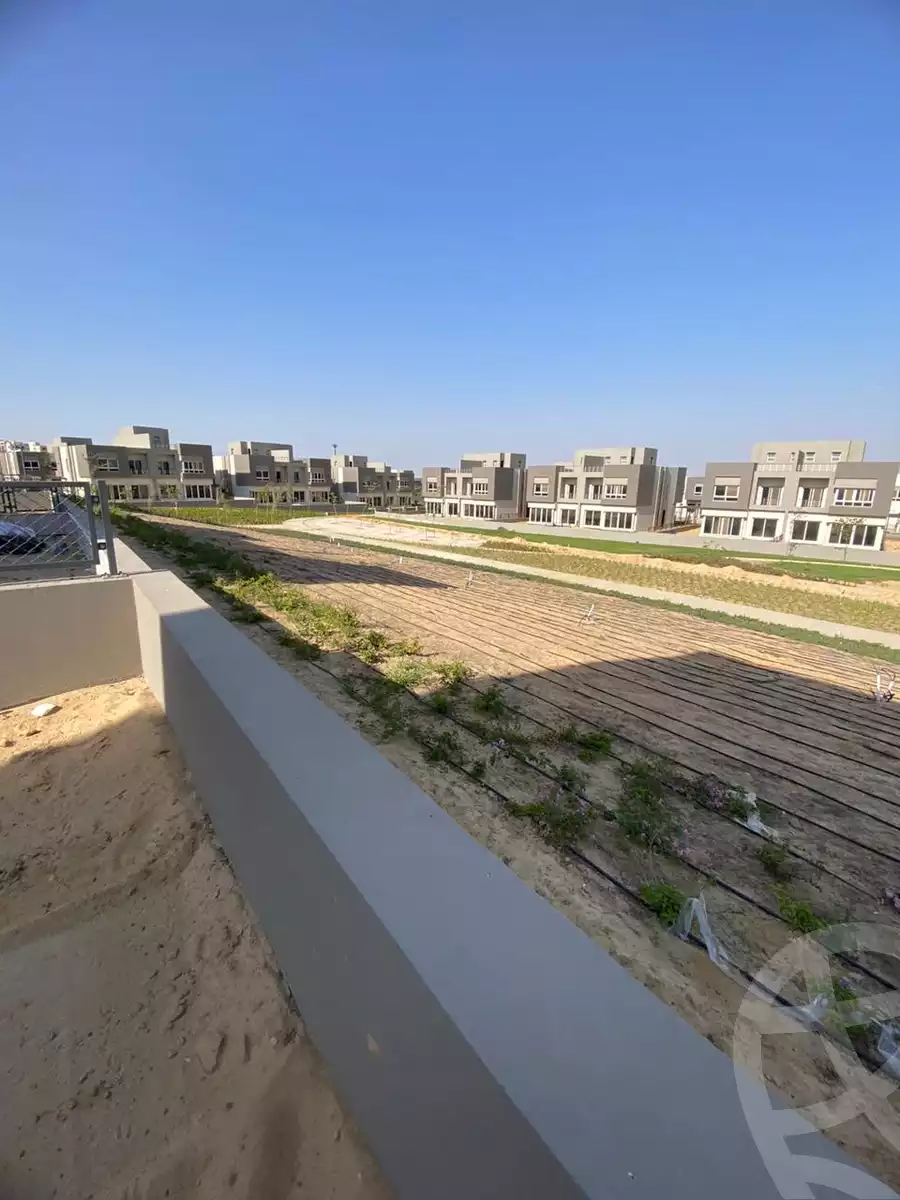 https://aqarmap.com.eg/en/listing/4055985-for-sale-cairo-el-sheikh-zayed-city-compounds-in-sheikh-zayed-etapa