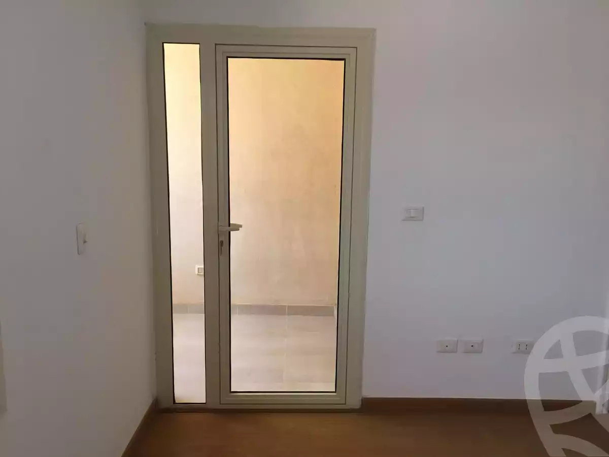 https://aqarmap.com.eg/en/listing/4057163-for-rent-cairo-new-administrative-capital-r8-kmbwnd-ryzydns-8-sky-bw-zby-llttwyr