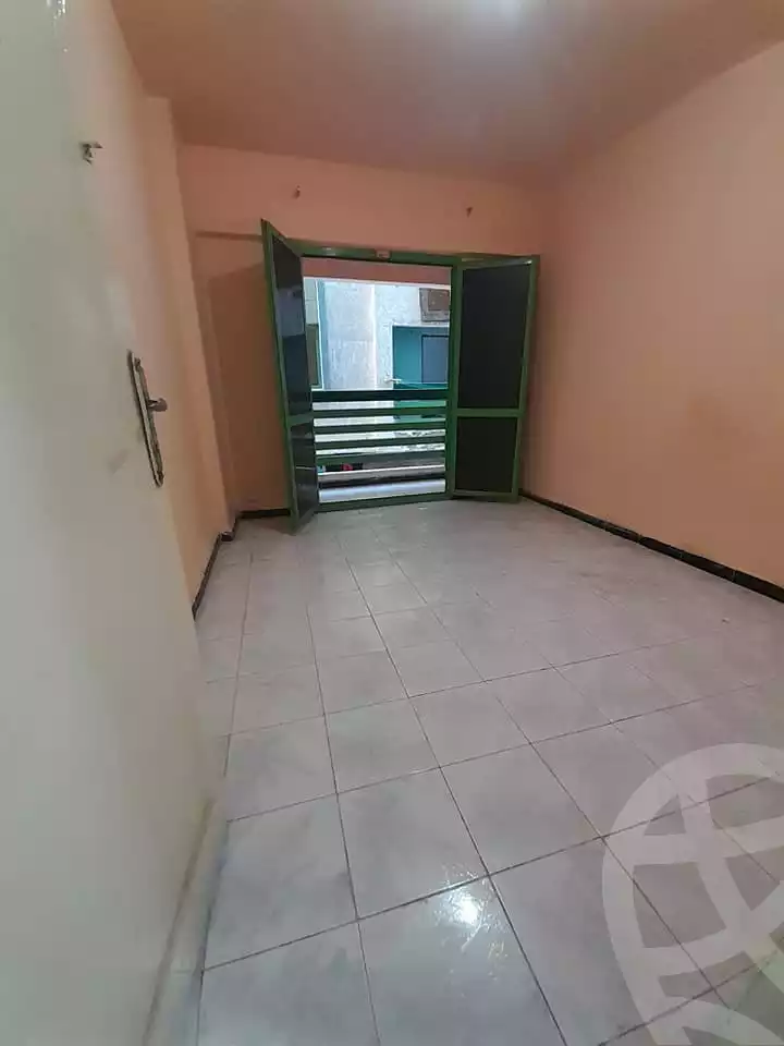 https://aqarmap.com.eg/ar/listing/4058963-for-sale-alexandria-el-hanouvel-gabir-hafez-st