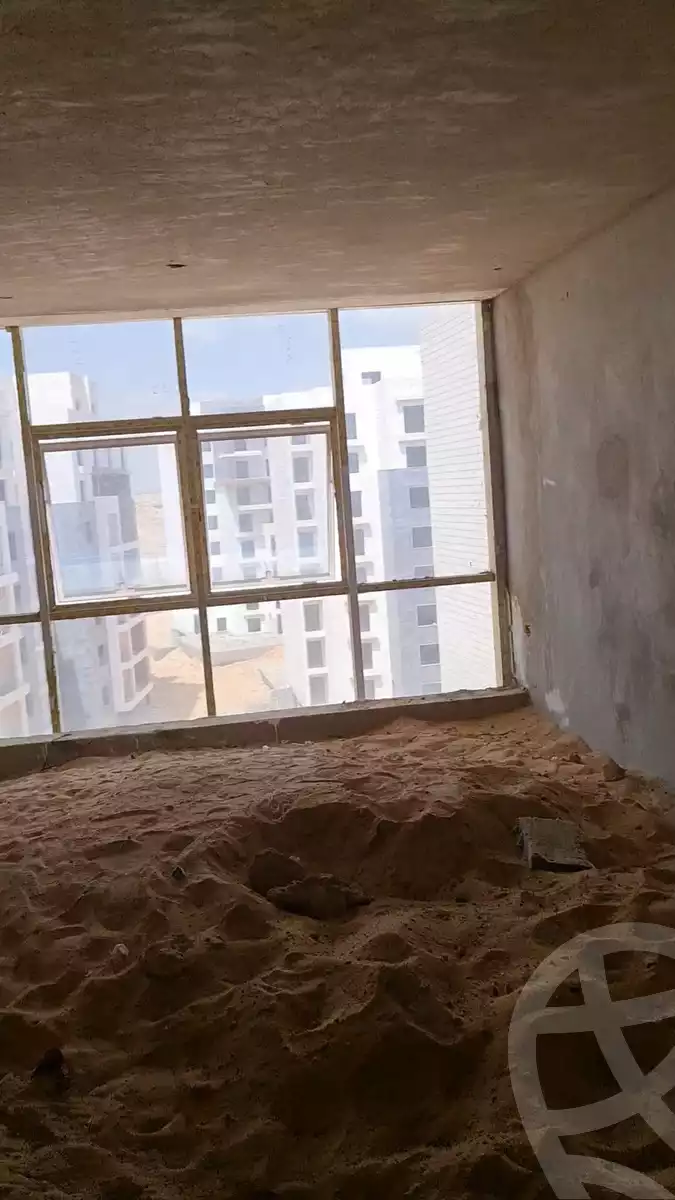 https://aqarmap.com.eg/en/listing/4061844-for-sale-cairo-new-administrative-capital-r7-oia