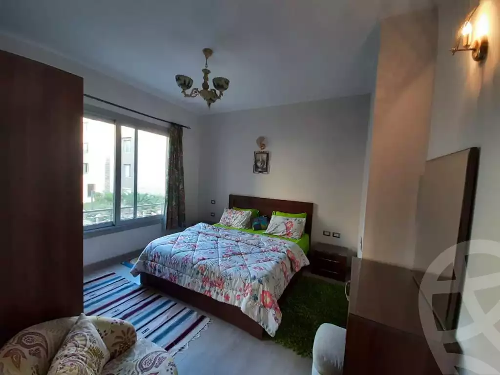 https://aqarmap.com.eg/ar/listing/4062379-for-rent-cairo-new-cairo-compounds-kmbwnd-fyldj-jyt-blm-hylz