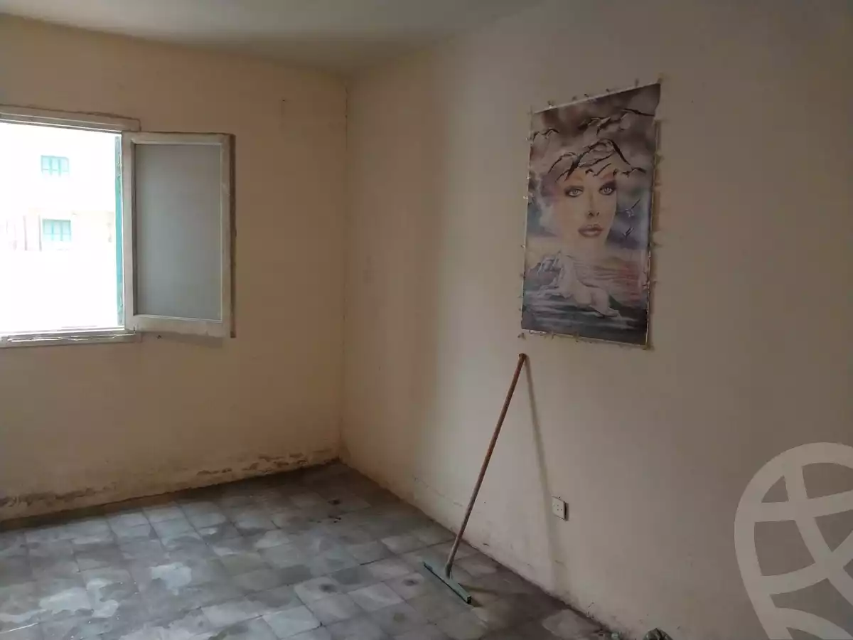 https://aqarmap.com.eg/en/listing/4062484-for-sale-alexandria-el-hanouvel-omar-ibn-el-khattab-st