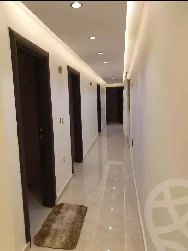 https://aqarmap.com.eg/en/listing/4063213-for-rent-cairo-new-cairo-ltjm-lkhms-90th-street-northern-90th-street