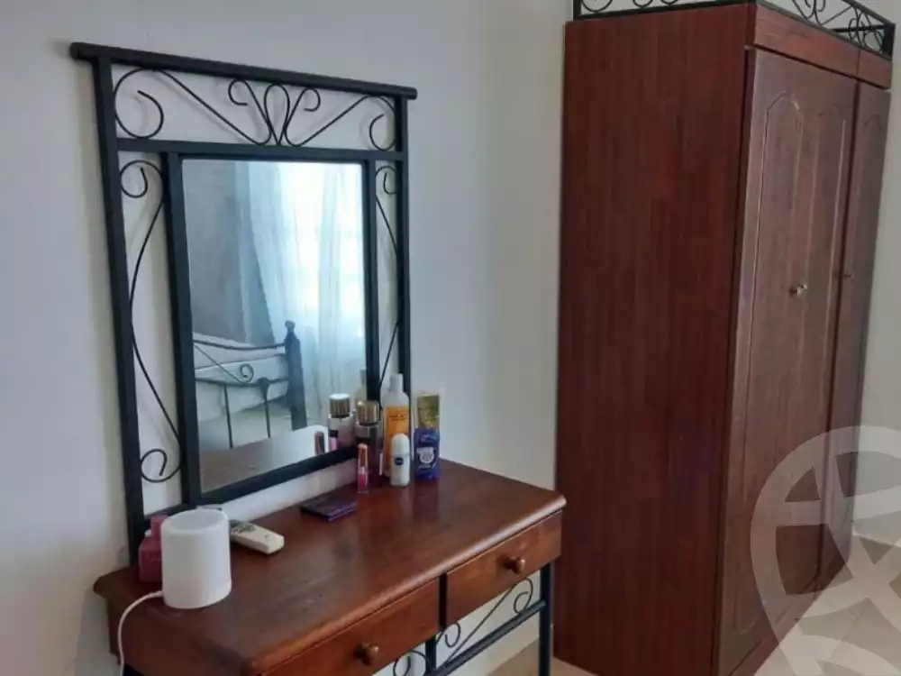 https://aqarmap.com.eg/en/listing/4043629-for-rent-amwaj-1