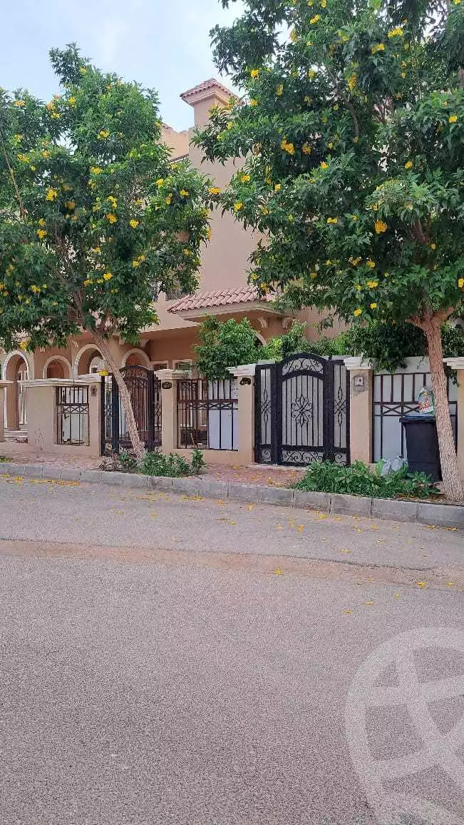https://aqarmap.com.eg/en/listing/4070102-for-sale-6th-of-october-compounds-nyoum-october-arab-developmentt