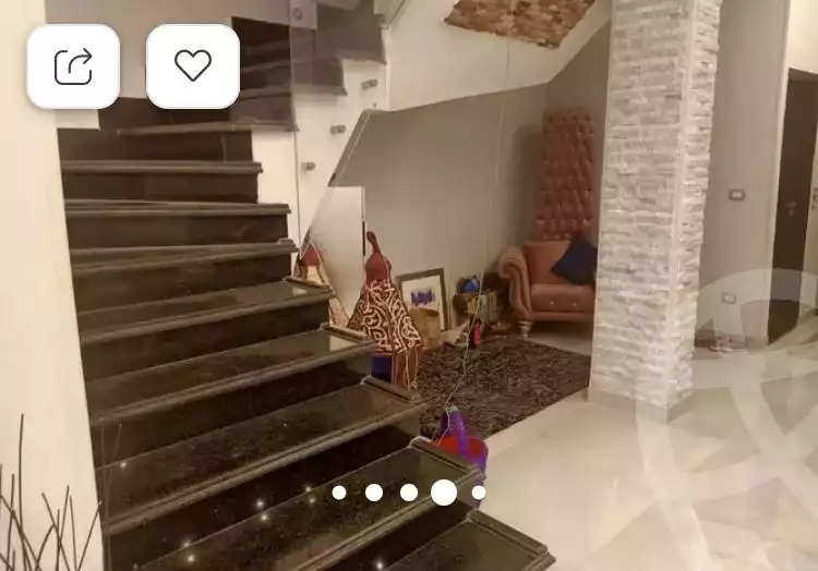 https://aqarmap.com.eg/ar/listing/4070437-for-rent-cairo-el-sheikh-zayed-city-compounds-in-sheikh-zayed-royal-meadows