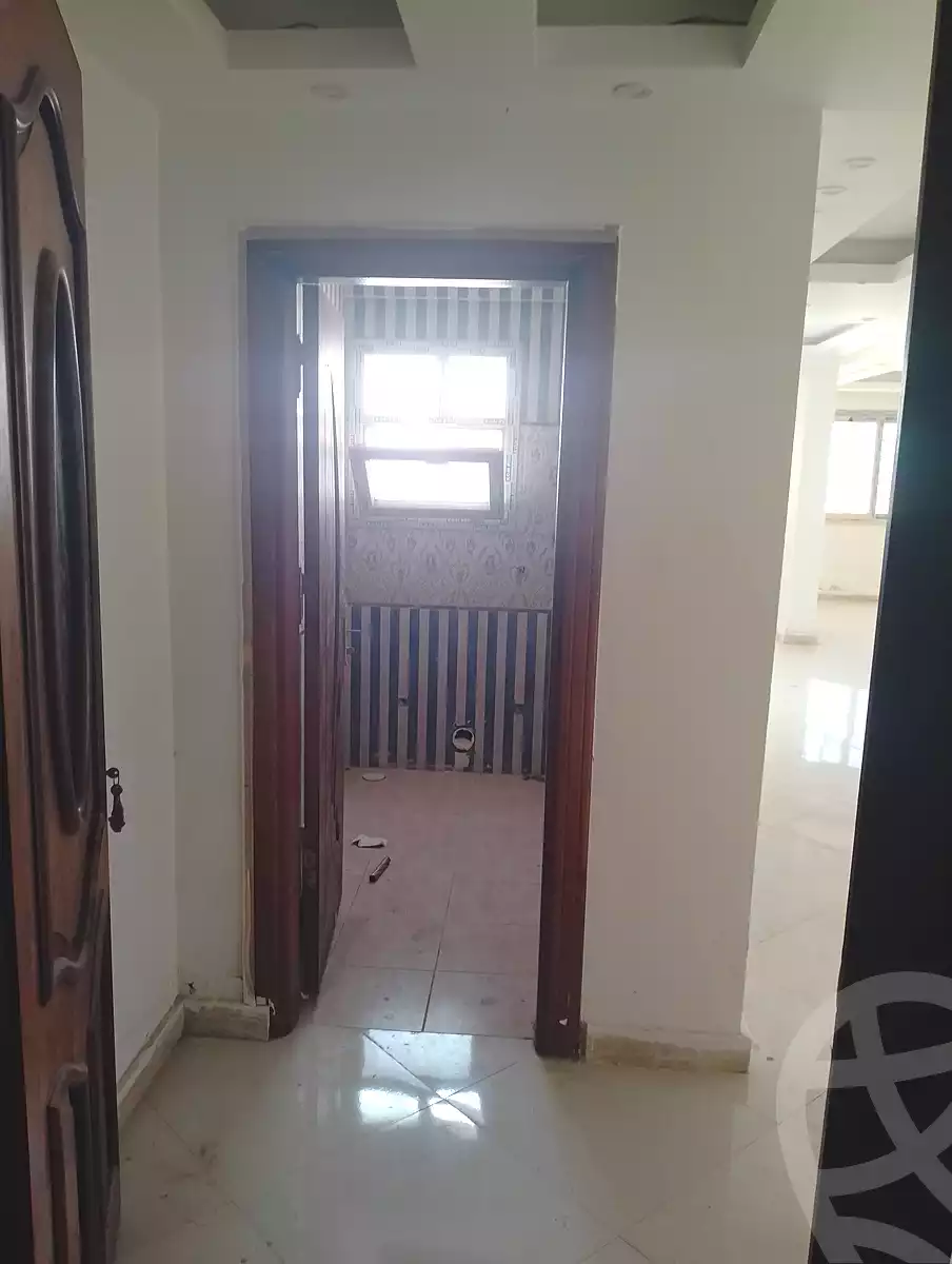 https://aqarmap.com.eg/ar/listing/4070457-for-sale-alexandria-el-montazah-el-malek-st