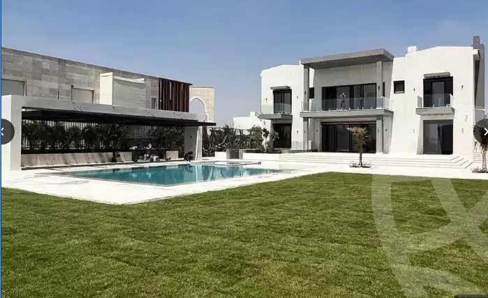 https://aqarmap.com.eg/en/listing/4071345-for-sale-cairo-el-sheikh-zayed-city-compounds-kmbwnd-ljry-swdyk
