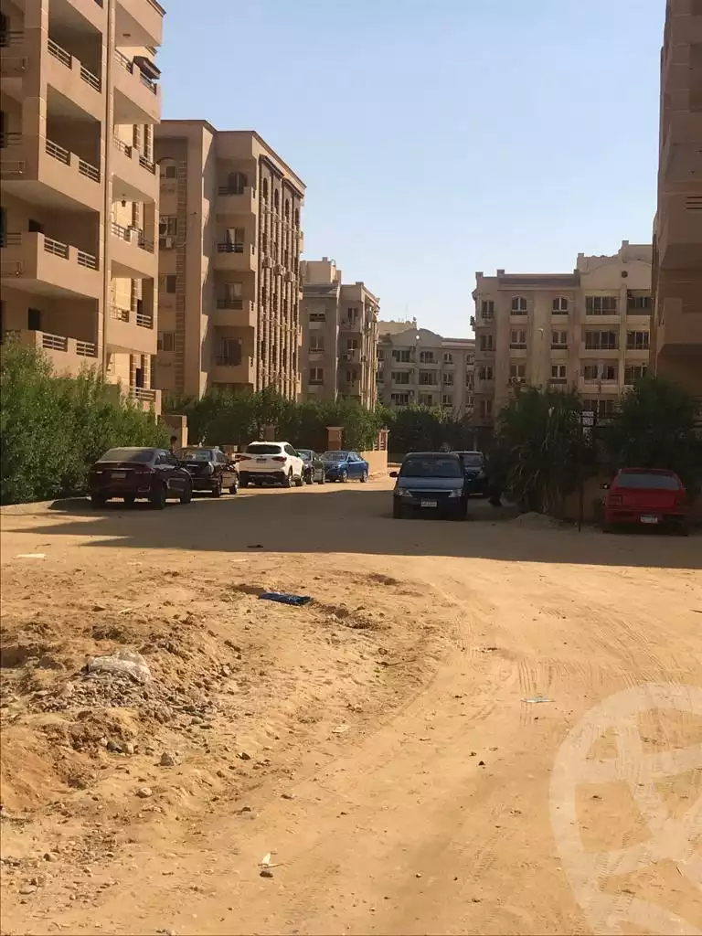 https://aqarmap.com.eg/en/listing/4071646-for-sale-cairo-6th-of-october-ganob-el-ahyaaa-family-housing-al-kahraba-st