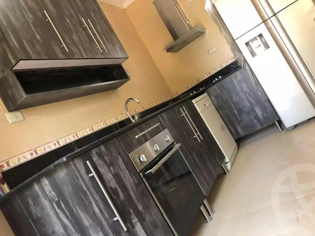 https://aqarmap.com.eg/ar/listing/4073544-for-sale-cairo-heliopolis-compounds-stella-heliopolis