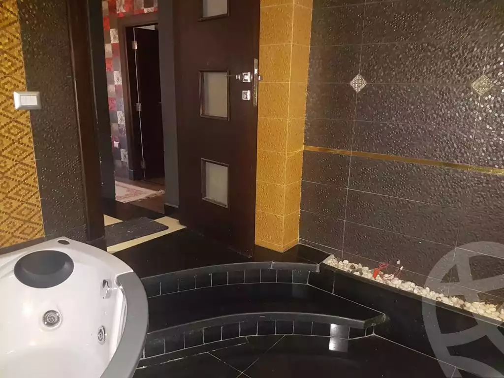 https://aqarmap.com.eg/en/listing/4073851-for-sale-cairo-el-maadi-compound-ashgar-darna