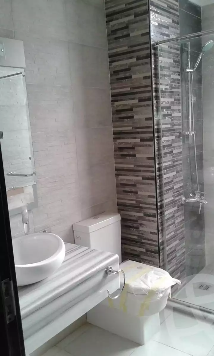 https://aqarmap.com.eg/en/listing/4074928-for-rent-cairo-el-sheikh-zayed-city-compounds-kmbwnd-ljry-swdyk