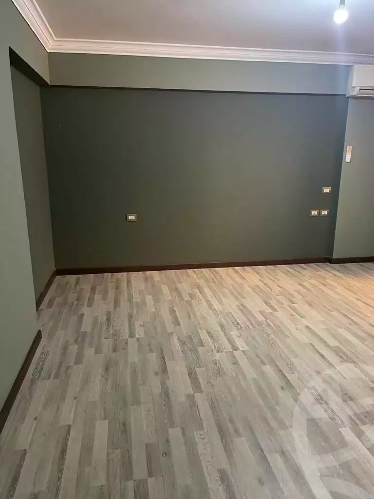 https://aqarmap.com.eg/ar/listing/4077350-for-rent-cairo-heliopolis-el-korba-cleopatra-st