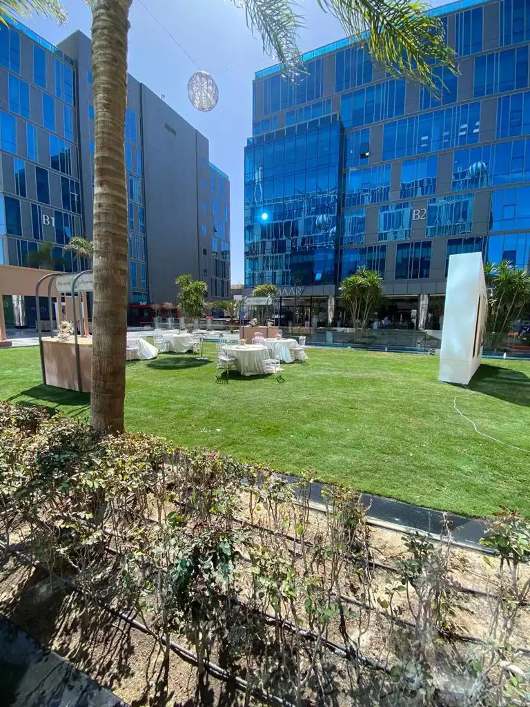 https://aqarmap.com.eg/en/listing/4078451-for-rent-cairo-el-sheikh-zayed-city-compounds-in-sheikh-zayed-capital-business-park