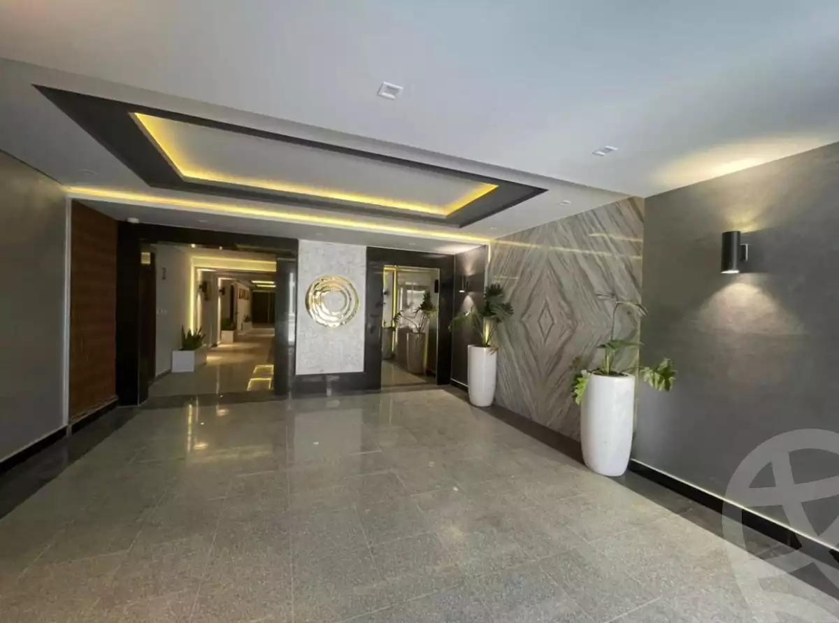 https://aqarmap.com.eg/en/listing/4078911-for-sale-cairo-6th-of-october-compound-sun-capital