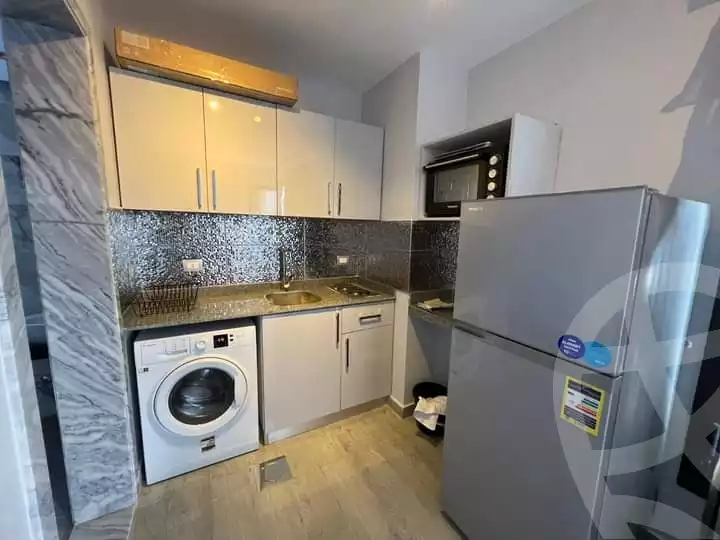 https://aqarmap.com.eg/en/listing/4079266-for-rent-cairo-el-sheikh-zayed-city-compounds-kmbwnd-wyst-twn-swdyk
