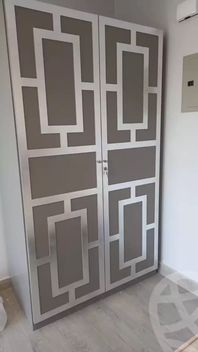 https://aqarmap.com.eg/en/listing/4079266-for-rent-cairo-el-sheikh-zayed-city-compounds-kmbwnd-wyst-twn-swdyk