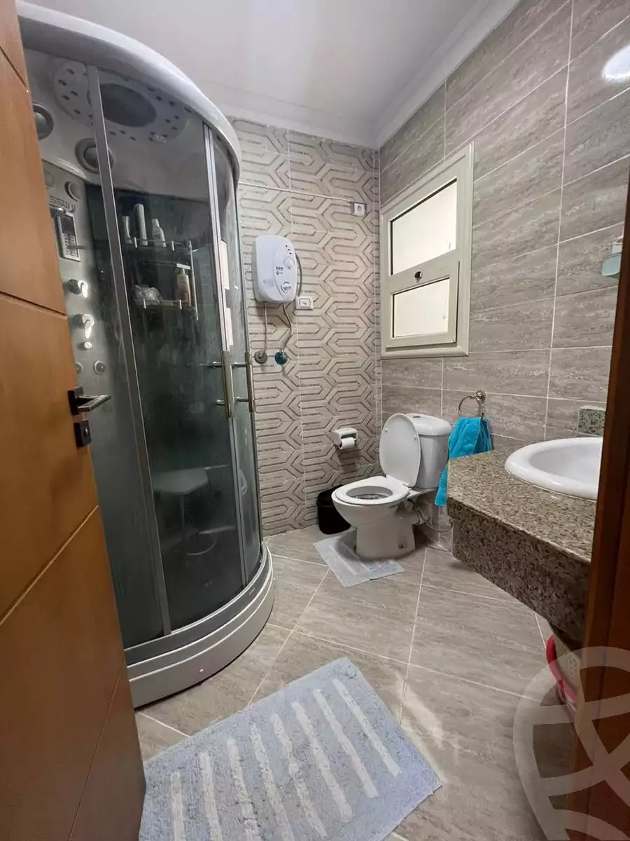 https://aqarmap.com.eg/en/listing/4079505-for-sale-cairo-new-cairo-compounds-jyd