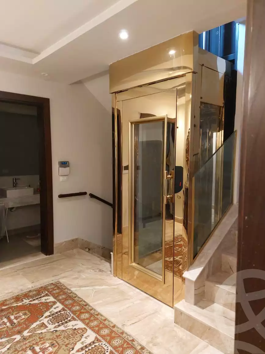 https://aqarmap.com.eg/en/listing/4079610-for-sale-mdyn-lshrwq-compounds-el-patio-5-east