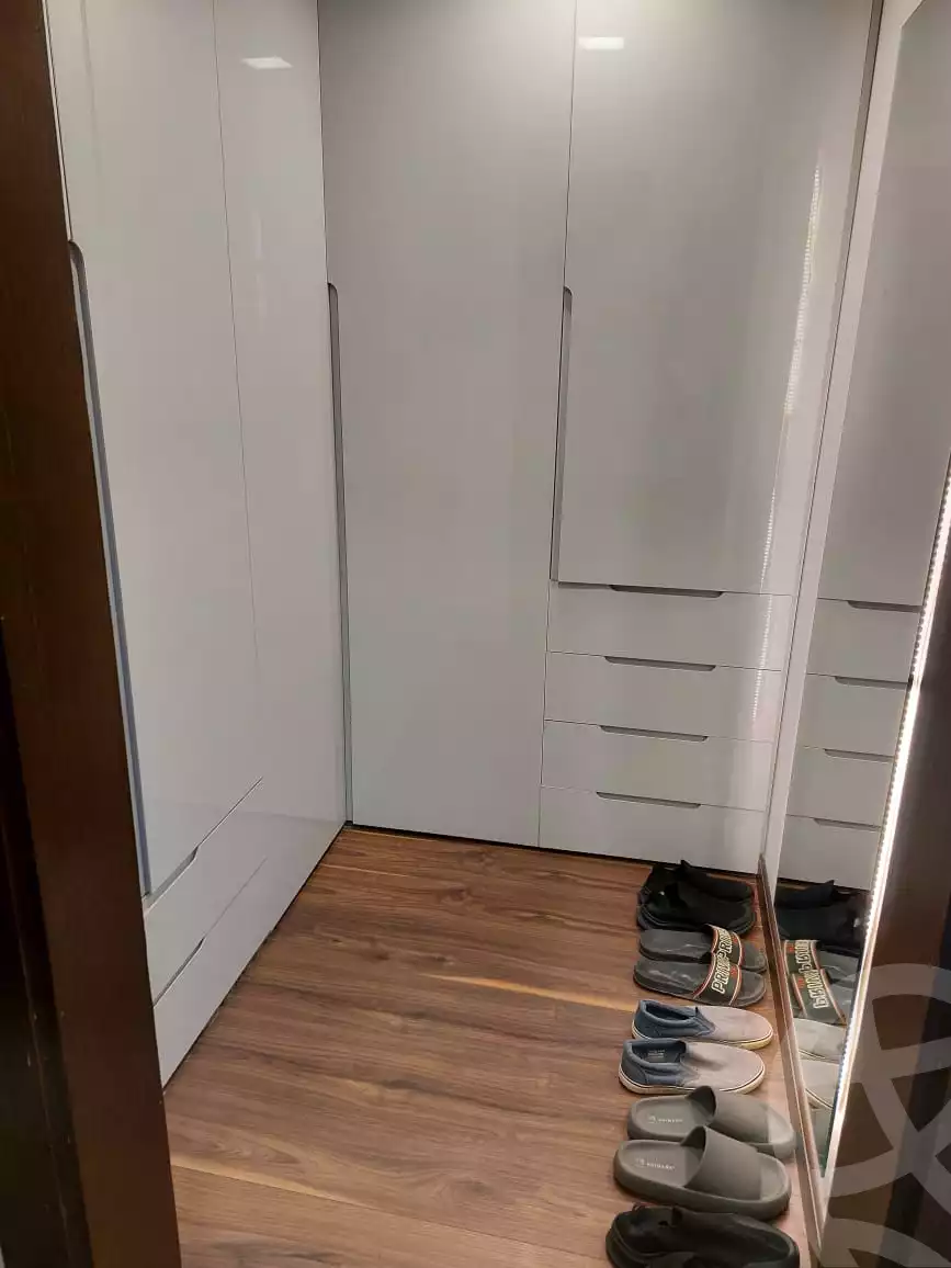 https://aqarmap.com.eg/en/listing/4079649-for-sale-mdyn-lshrwq-compounds-el-patio-5-east