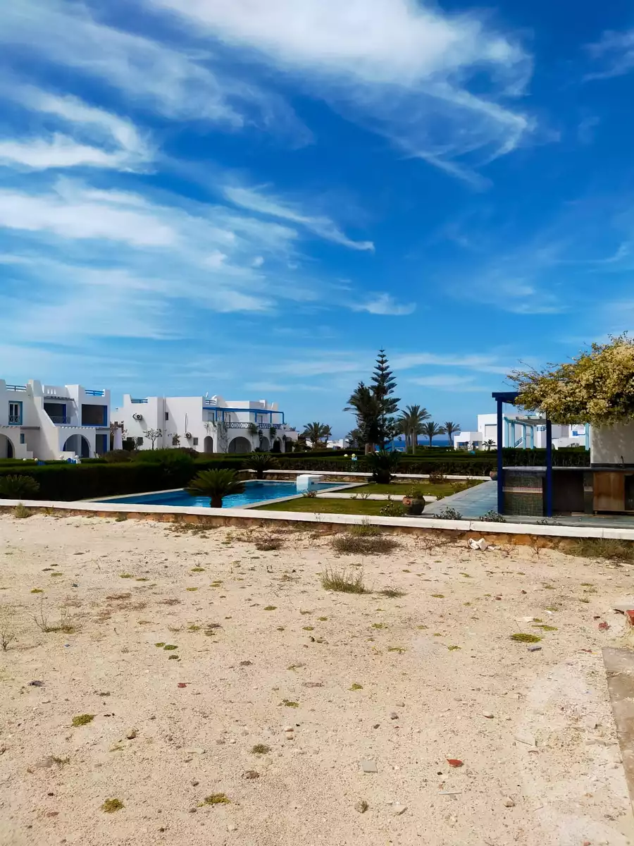 https://aqarmap.com.eg/en/listing/4079975-for-sale-north-coast-resorts-mwntn-fyw-rs-lhkm