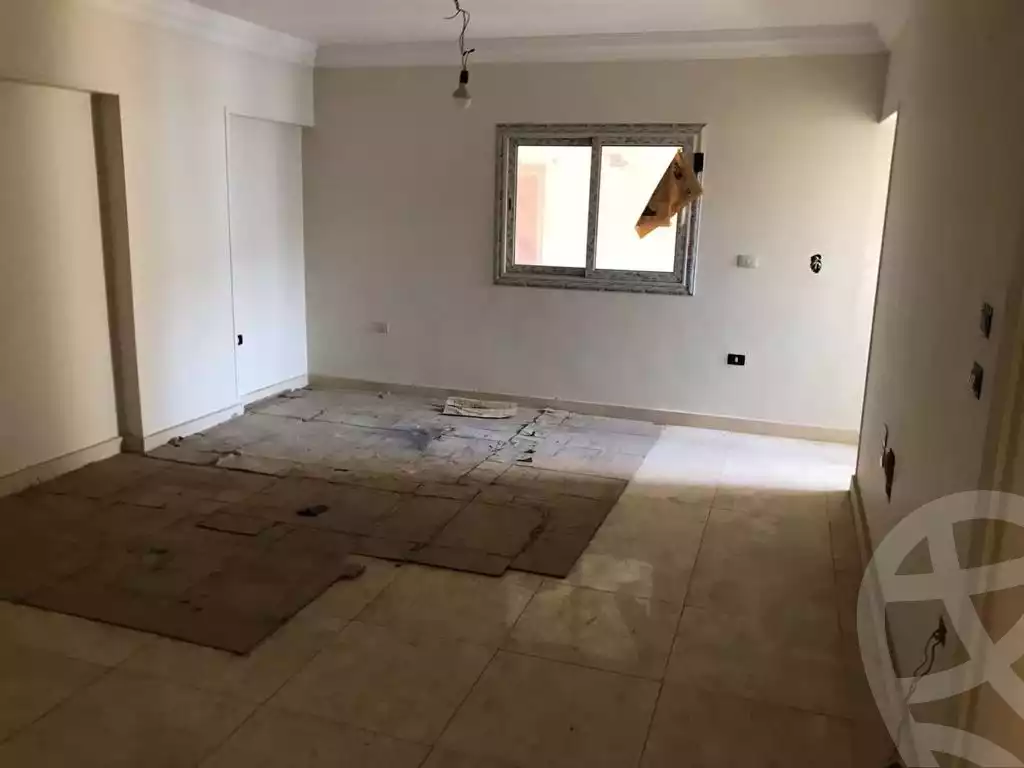 https://aqarmap.com.eg/ar/listing/4082576-for-sale-cairo-mokattam-mokattam