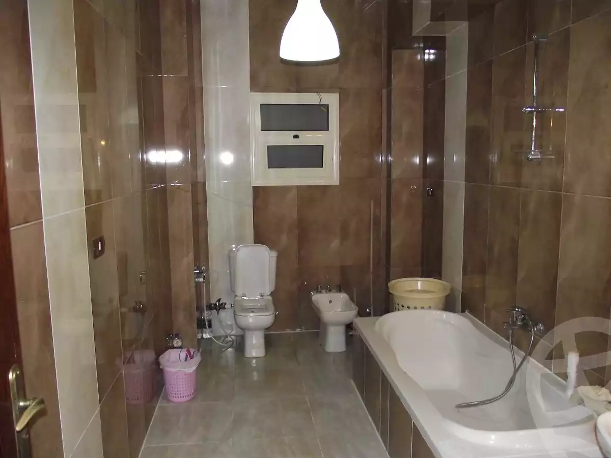 https://aqarmap.com.eg/ar/listing/4083127-for-sale-cairo-el-shorouk-lhy-lsb-neighbourhood-2-al-shahid-al-nakib-khaled-zamzam-st