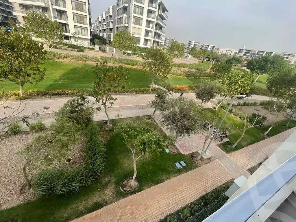 https://aqarmap.com.eg/en/listing/4087971-for-sale-cairo-new-cairo-compounds-taj-sultan