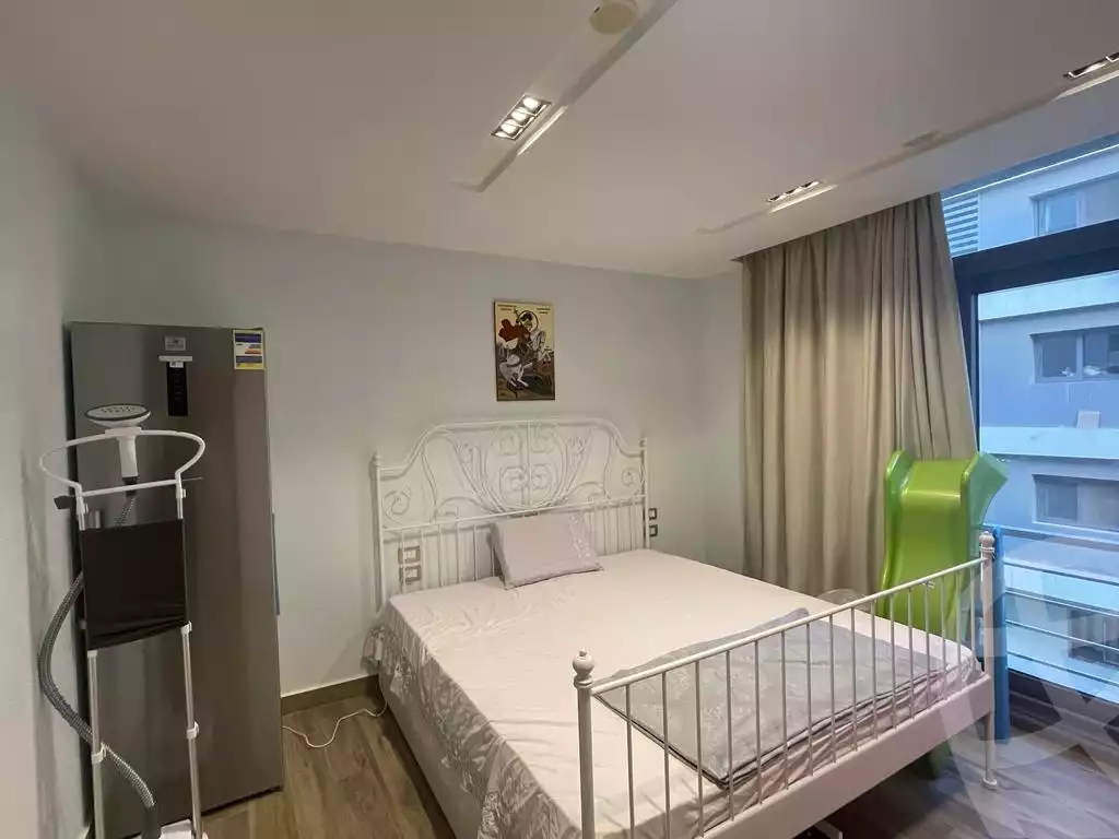 https://aqarmap.com.eg/en/listing/4087971-for-sale-cairo-new-cairo-compounds-taj-sultan