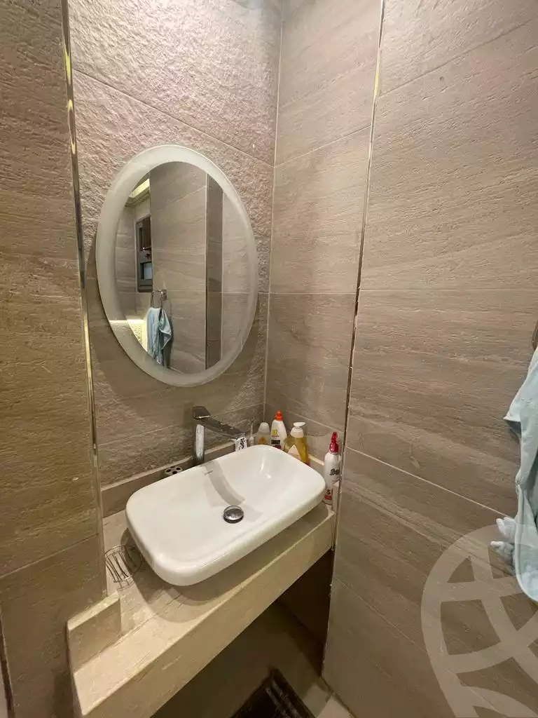 https://aqarmap.com.eg/en/listing/4087971-for-sale-cairo-new-cairo-compounds-taj-sultan