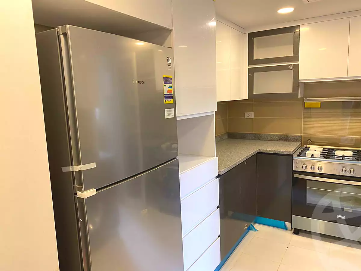 https://aqarmap.com.eg/en/listing/4088517-for-rent-cairo-6th-of-october-compound-pyramids-heights