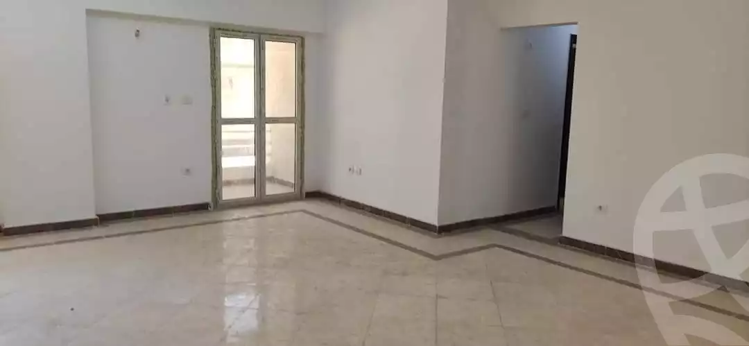 https://aqarmap.com.eg/en/listing/4089535-for-rent-cairo-6th-of-october-new-october-skn-msr