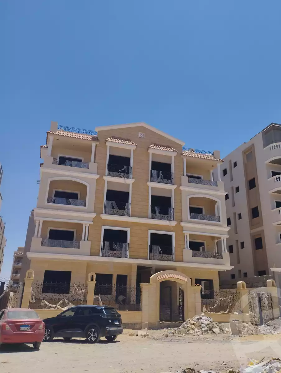 https://aqarmap.com.eg/ar/listing/4094690-for-sale-cairo-el-sheikh-zayed-city-bait-el-watan