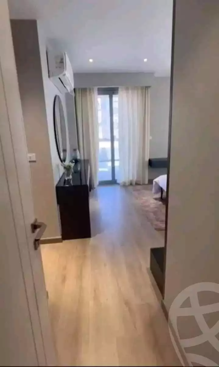 https://aqarmap.com.eg/en/listing/4095959-for-sale-cairo-el-sheikh-zayed-city-compounds-kmbwnd-fyldj-wyst-dr-llttwyr