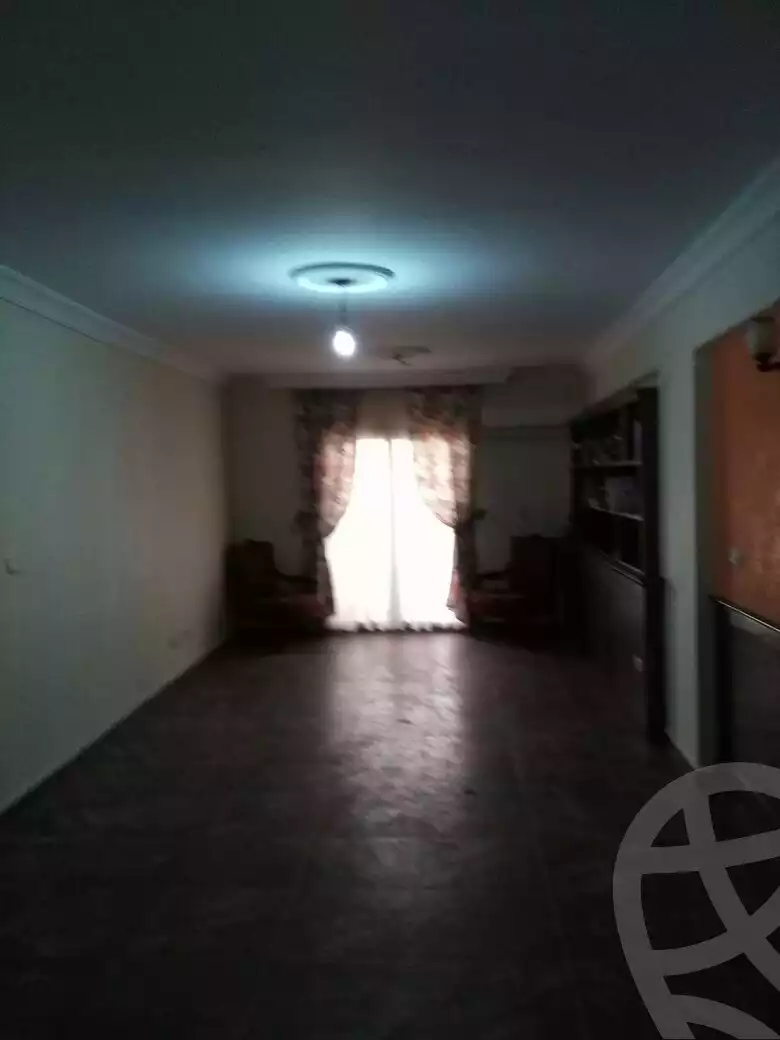 https://aqarmap.com.eg/ar/listing/4096794-for-sale-alexandria-el-montazah-el-montazah