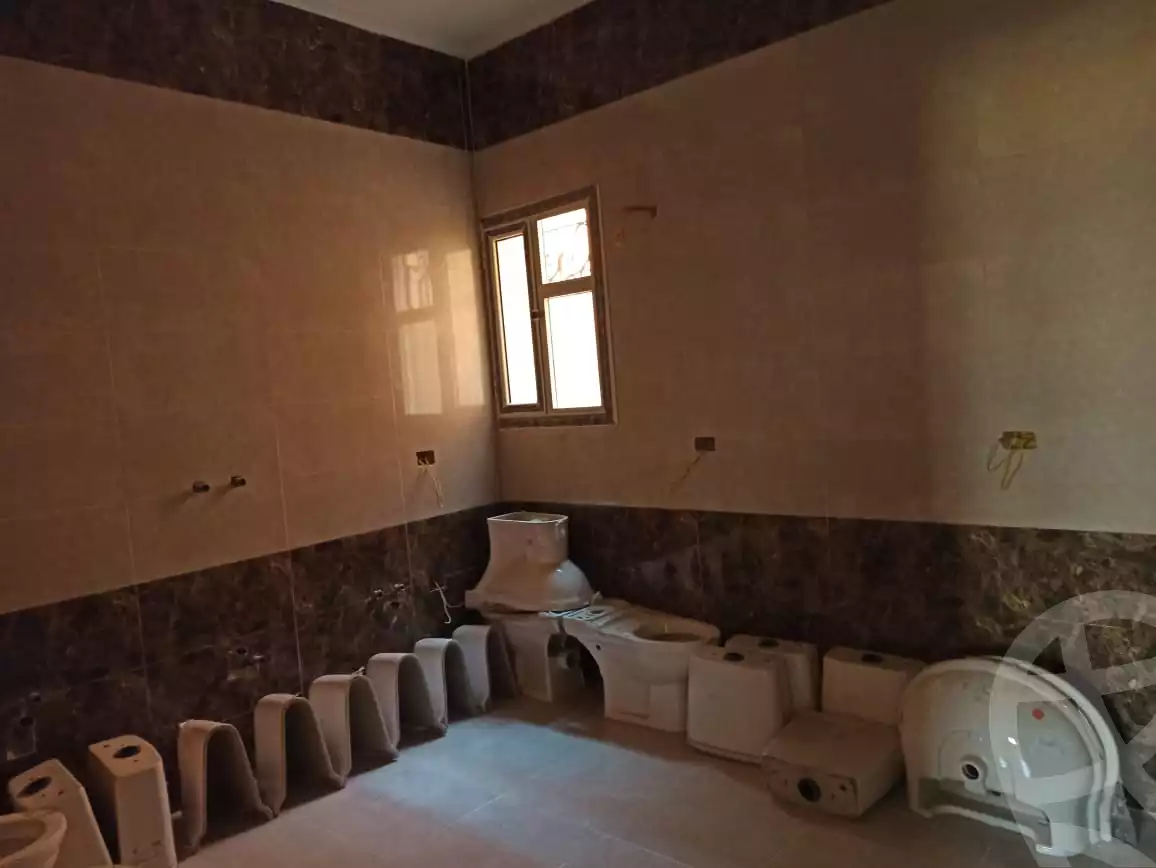 https://aqarmap.com.eg/en/listing/4098830-for-rent-cairo-new-cairo-ltjm-lkhms-el-kornfol
