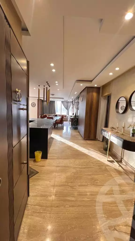 https://aqarmap.com.eg/ar/listing/4101994-for-sale-cairo-el-sheikh-zayed-city-compounds-in-sheikh-zayed-zayed-regency