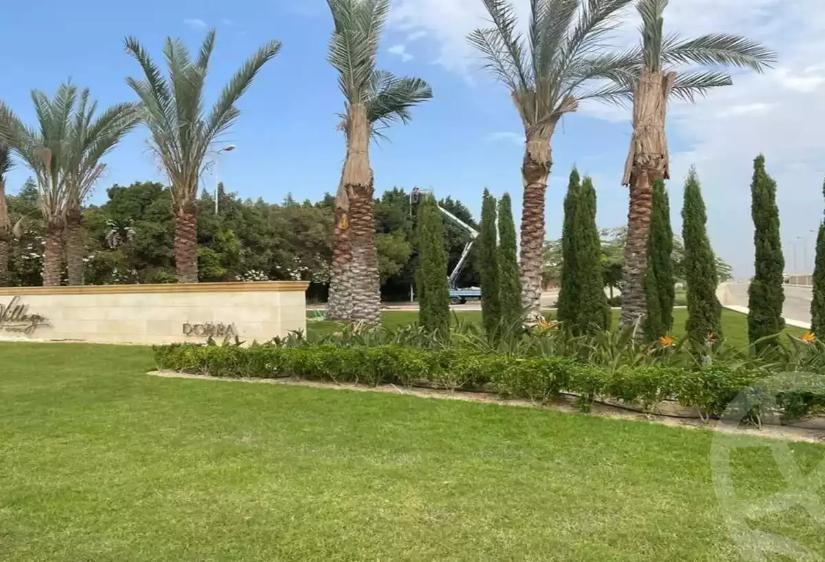 https://aqarmap.com.eg/en/listing/4102272-for-sale-cairo-el-sheikh-zayed-city-compounds-kmbwnd-fyldj-wyst-dr-llttwyr